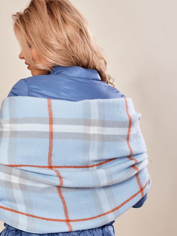 Fashionhunters Light blue plaid scarf with fringe