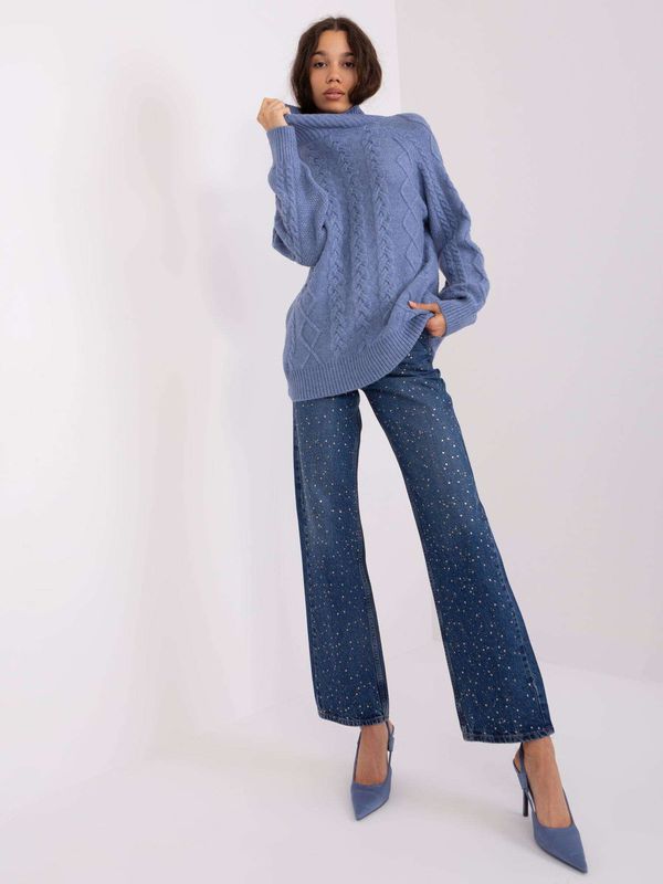 Fashionhunters Light blue sweater with cables and turtleneck