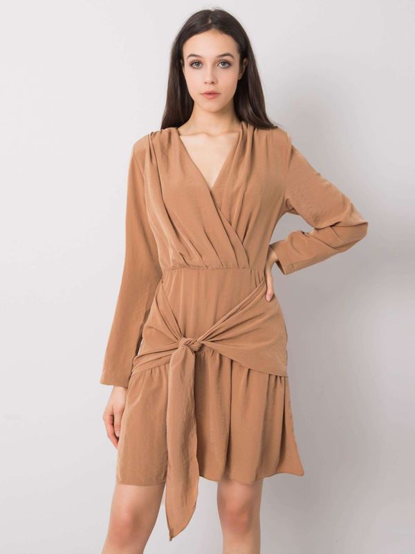 Fashionhunters Light brown dress with frills by Emmeline RUE PARIS