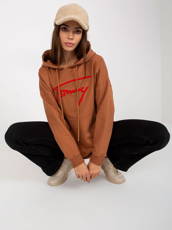 Fashionhunters Light brown long patch kangaroo hoodie