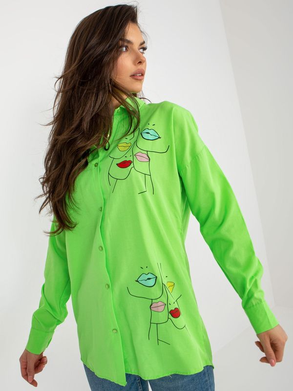 Fashionhunters Light green oversized shirt with print