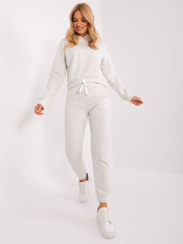 Fashionhunters Light Grey Melange Basic Tracksuit