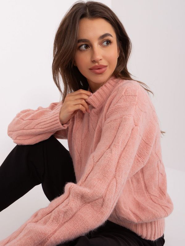 Fashionhunters Light pink classic sweater with cables