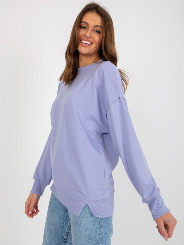 Fashionhunters Light purple loose hoodie with slits