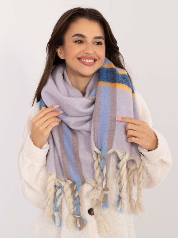 Fashionhunters Light purple thick women's scarf with fringe