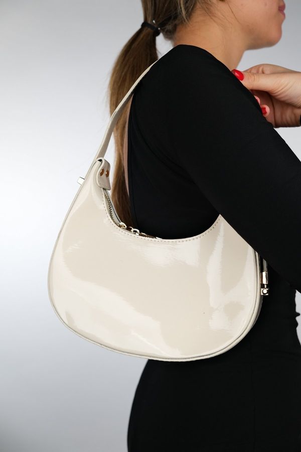 LuviShoes LuviShoes SUVA Women's Cream Patent Leather Handbag