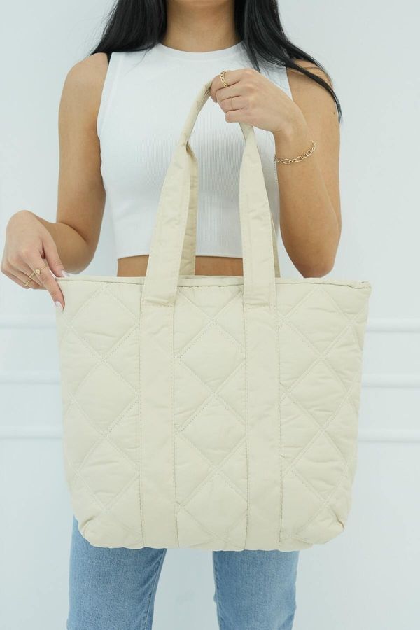 Madamra Madamra Cream Women's Quilted Pattern Puff Bag