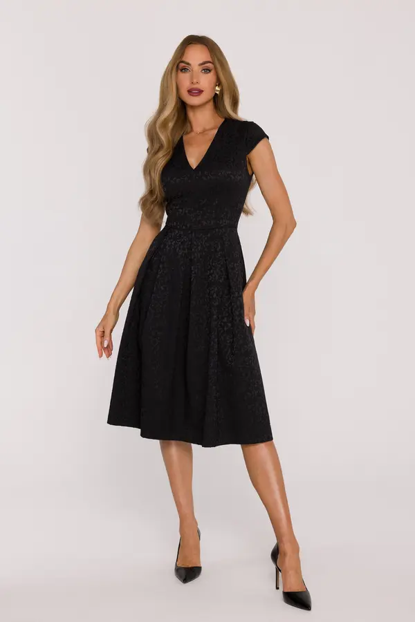 Made Of Emotion Made Of Emotion Woman's Flared jacquard dress with short sleeves - black