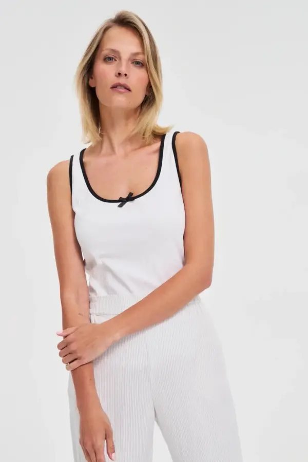 Marisse Marisse Fitted White Top