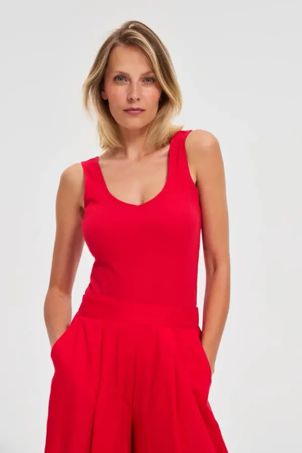 Marisse Marisse Red Ribbed Top