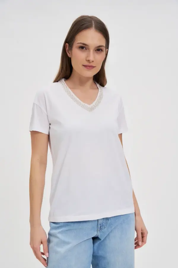 Marisse Marisse T-Shirt With Decorative Neckline, White