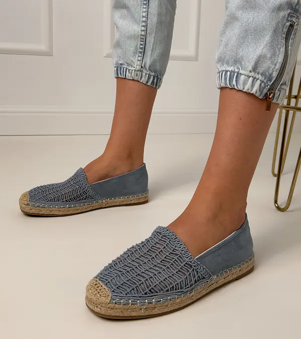 marka niezdefiniowana marka niezdefiniowana Blue perforated platform espadrilles Plevis