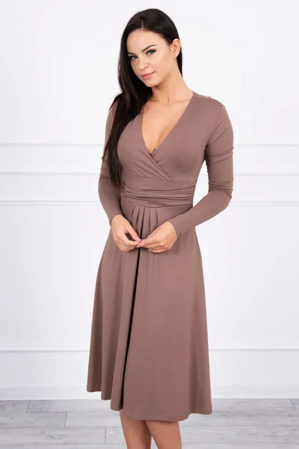 Kesi marka niezdefiniowana Dress cut under the bust, long sleeve cappuccino