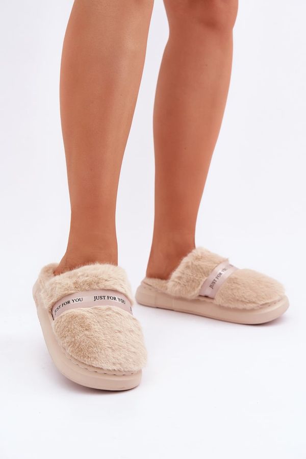 marka niezdefiniowana marka niezdefiniowana Fur Slippers With Decorative Strap Beige Savalithea