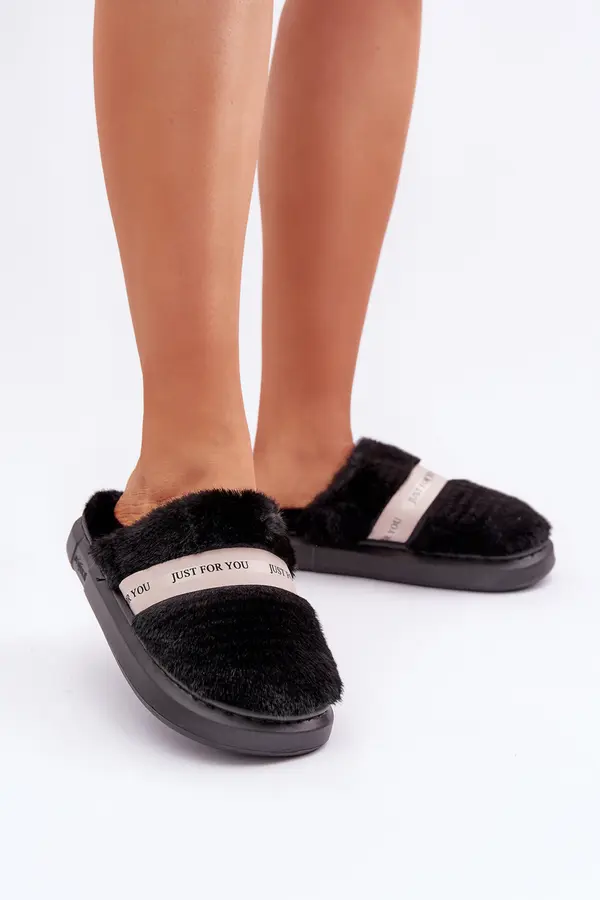 Boto marka niezdefiniowana Furry Slippers With Decorative Strap Black Savalithea