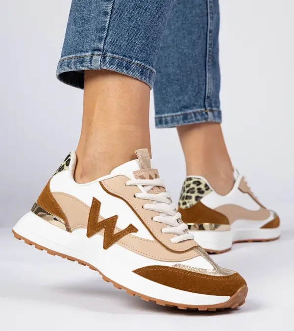 D/CEO marka niezdefiniowana White-brown women's sneakers with animal print Kalasa