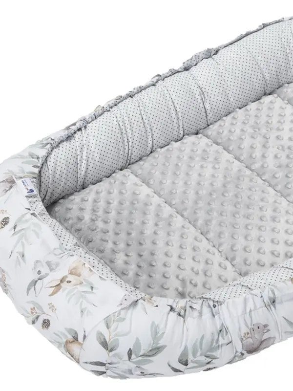 Medi Partners Medi Partners Baby cocoon/nest – Deer in leaves + gray Minky