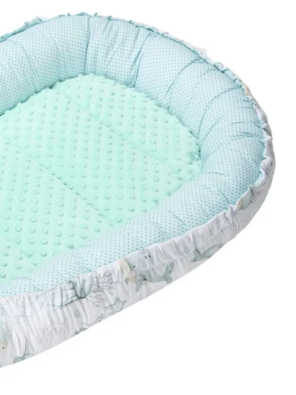 Medi Partners Medi Partners Baby cocoon/nest – Ocean + minty minky