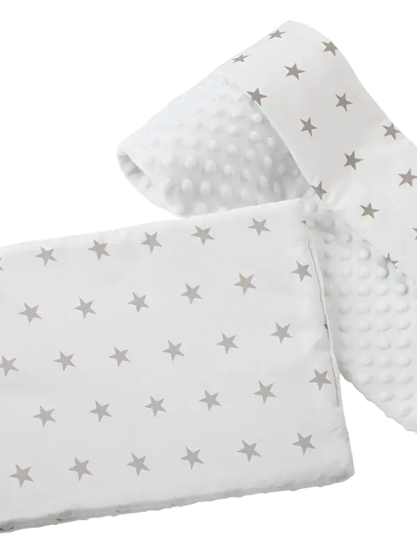 Medi Partners Medi Partners Quilt 75x100 + pillow 35x30 cotton + minky – Gray stars on white + white minky