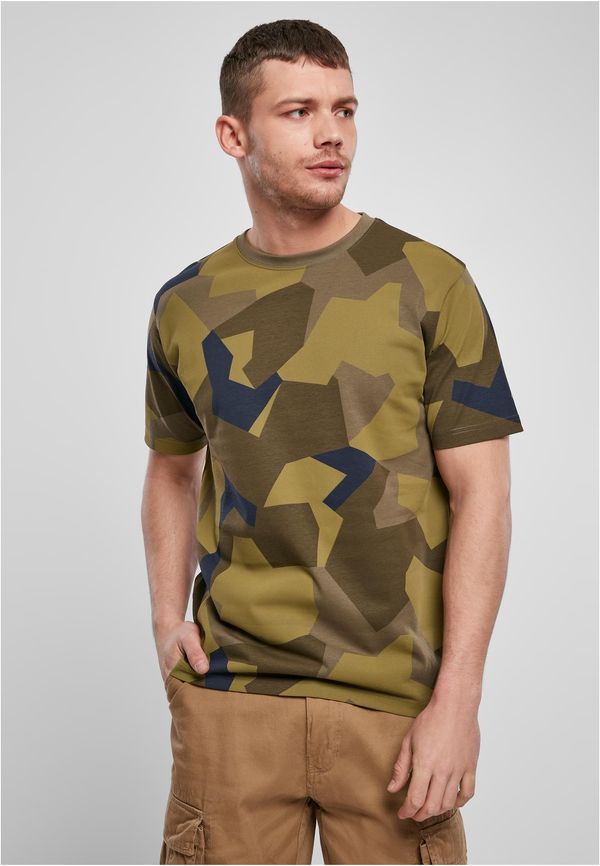 Brandit Men's Premium T-Shirt Camouflage