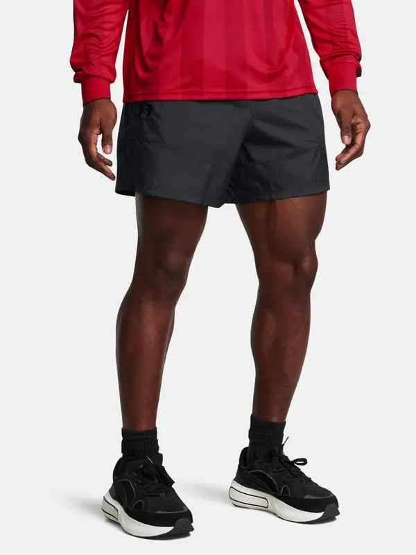 Under Armour Men's shorts Under Armour UA M's 96 Terrace Wvn Shorts-BLK - Men