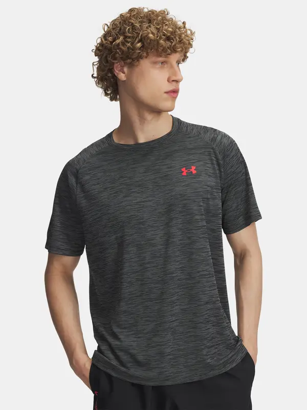Under Armour Men's Under Armour UA Tech Textured SS-BLK T-Shirt - Men's