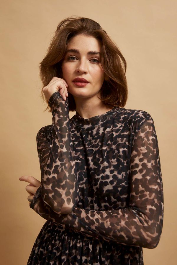 Moodo Midi dress with leopard pattern