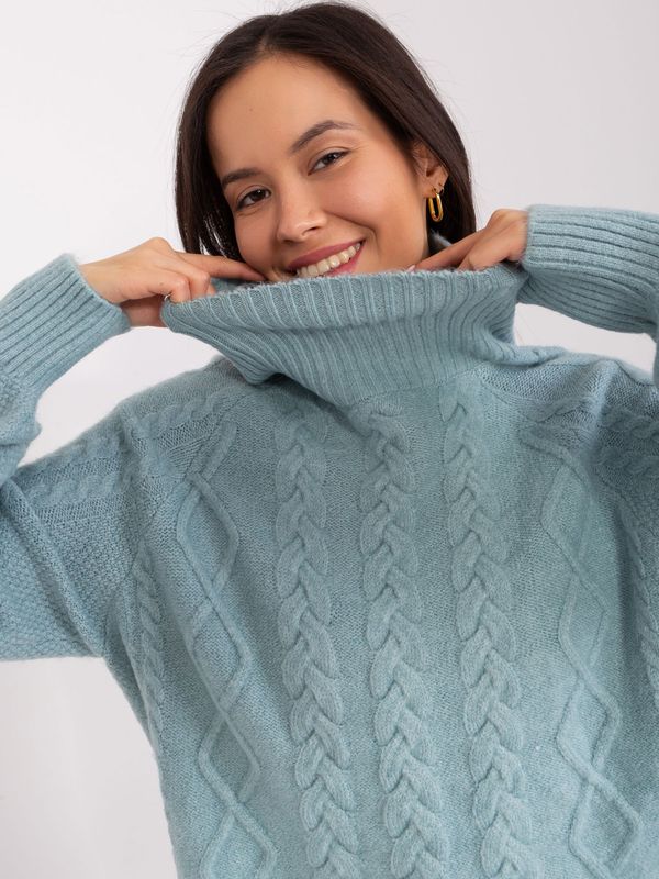 Fashionhunters Mint sweater with cables and cuffs