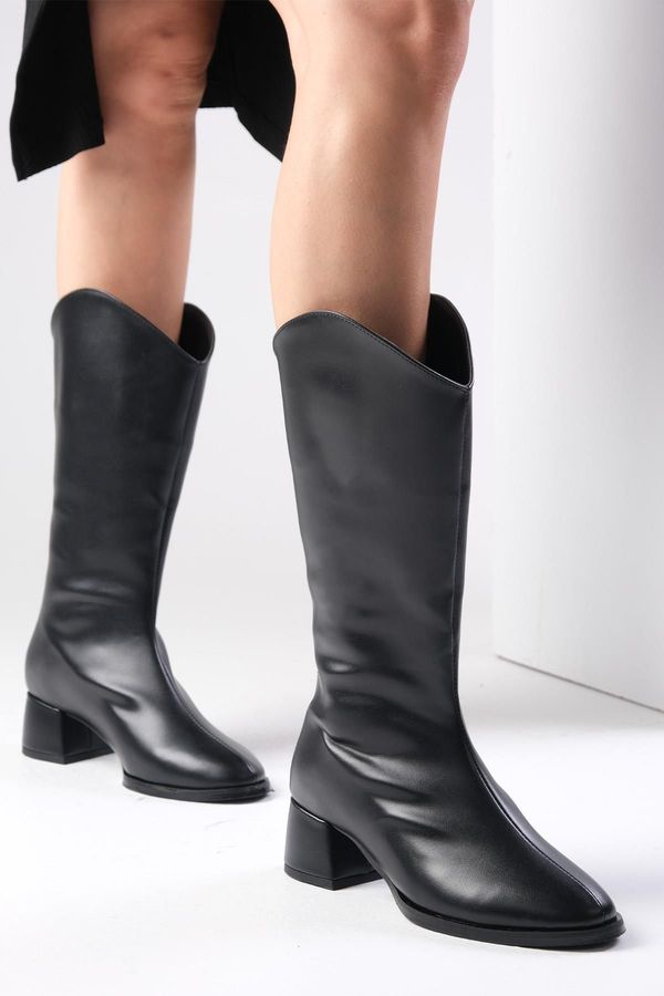 Mio Gusto Mio Gusto Fabia Black Color Women's Knee High Boots