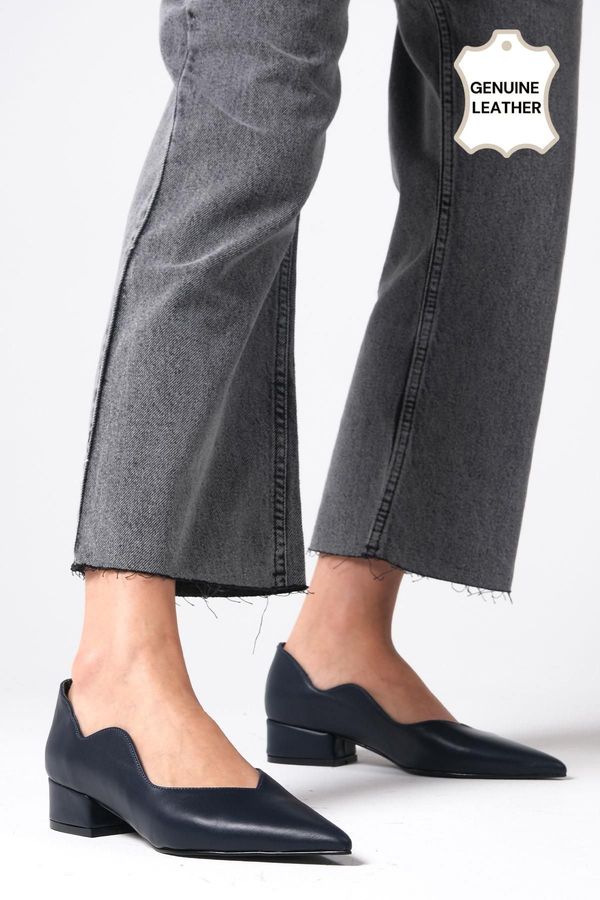 Mio Gusto Mio Gusto Gloria Women's Short Heeled Shoes From Genuine Leather, Navy Blue.