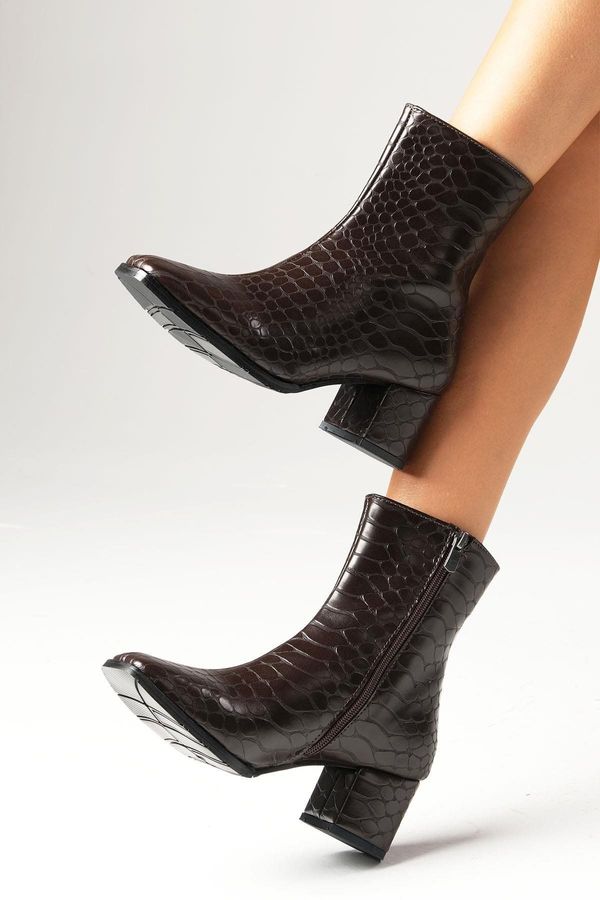 Mio Gusto Mio Gusto Macy's Crocodile Patterned Brown Women's High Heel Boots