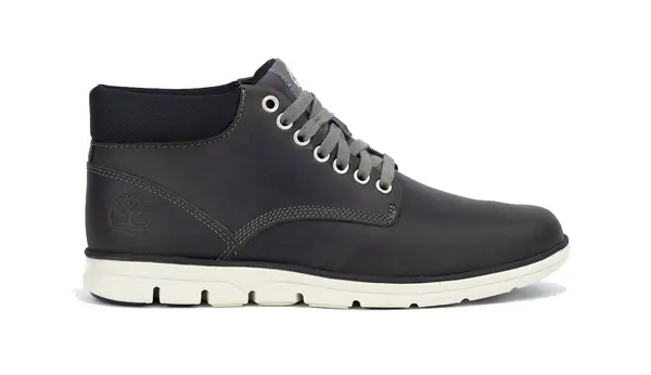 Timberland Moški usnjeni čevlji Timberland Bradstreet Chukka sivi