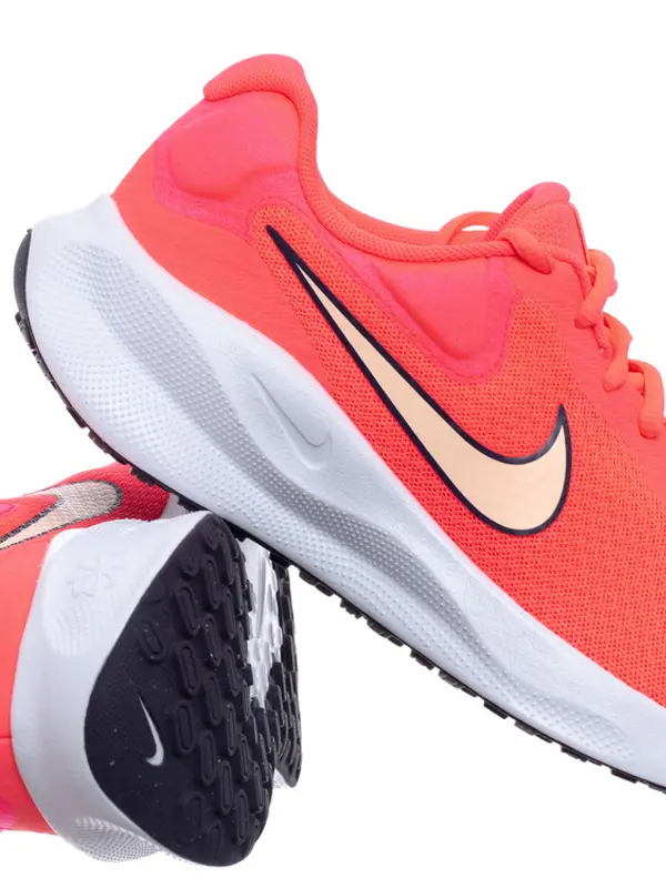Nike Nike - Ženski čevlji Revolution 7
