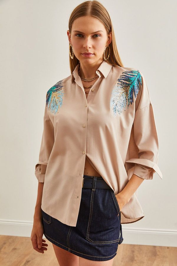 Olalook Olalook Women's Beige Leaf Sequin Detailed Woven Shirt