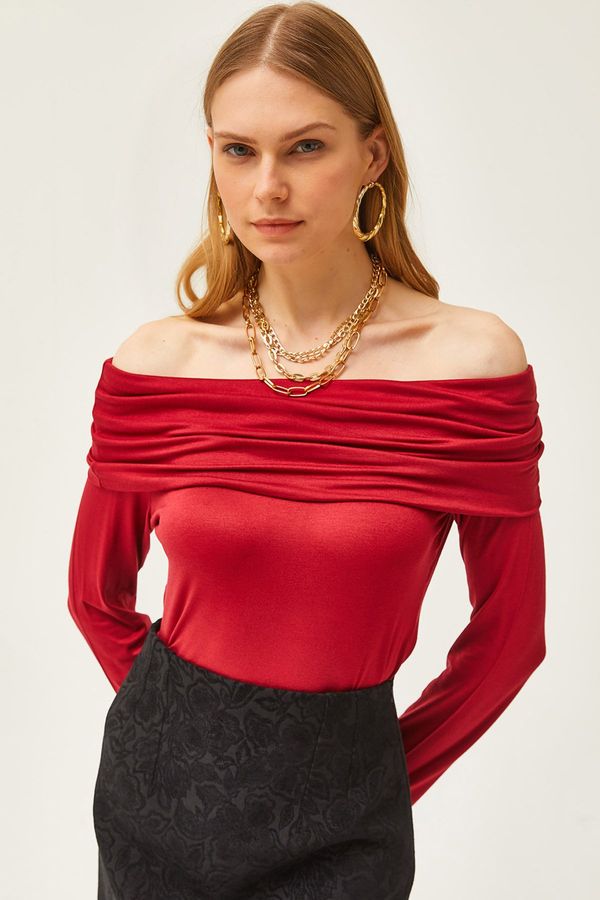 Olalook Olalook Women's Burgundy Madonna Collar Knitted Viscose Blouse