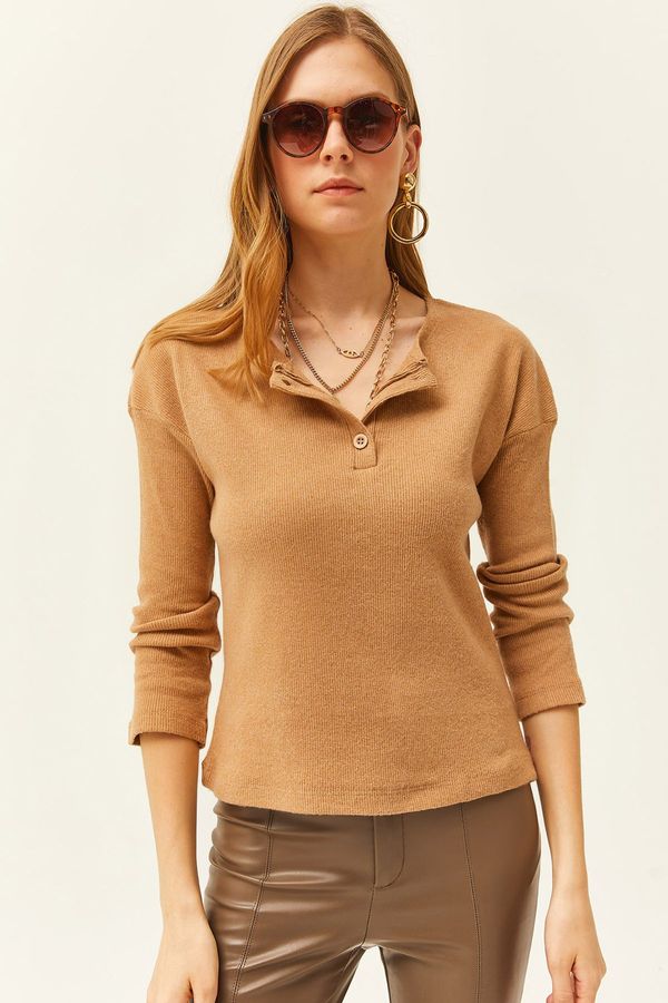 Olalook Olalook Women's Camel Buttoned Ragged Loose Sweater