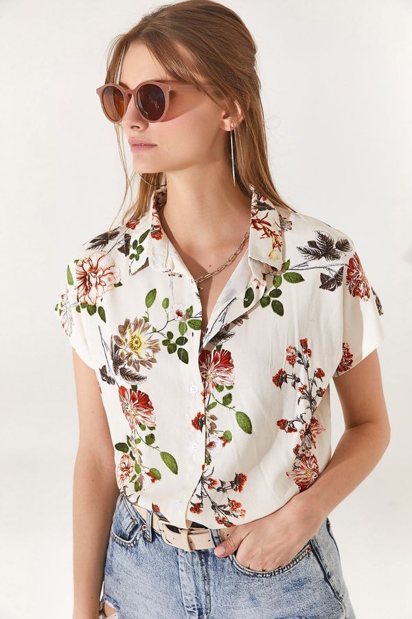 Olalook Olalook Women's Ecru Floral Bat Viscose Shirt