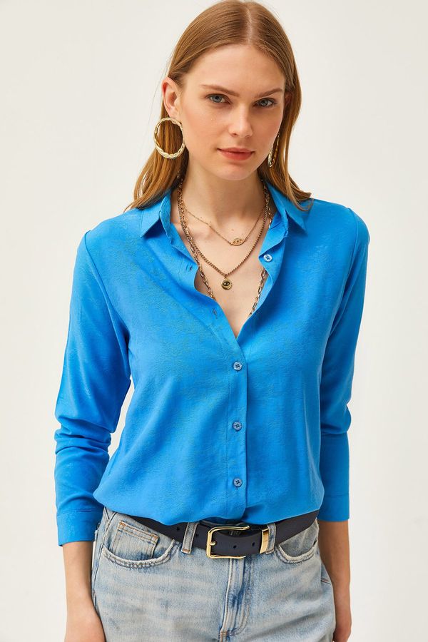 Olalook Olalook Women's Floral Blue Jacquard Satin Detail Woven Shirt