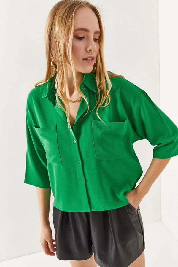 Olalook Olalook Women's Grass Green Two Pockets Crop Aerial Shirt