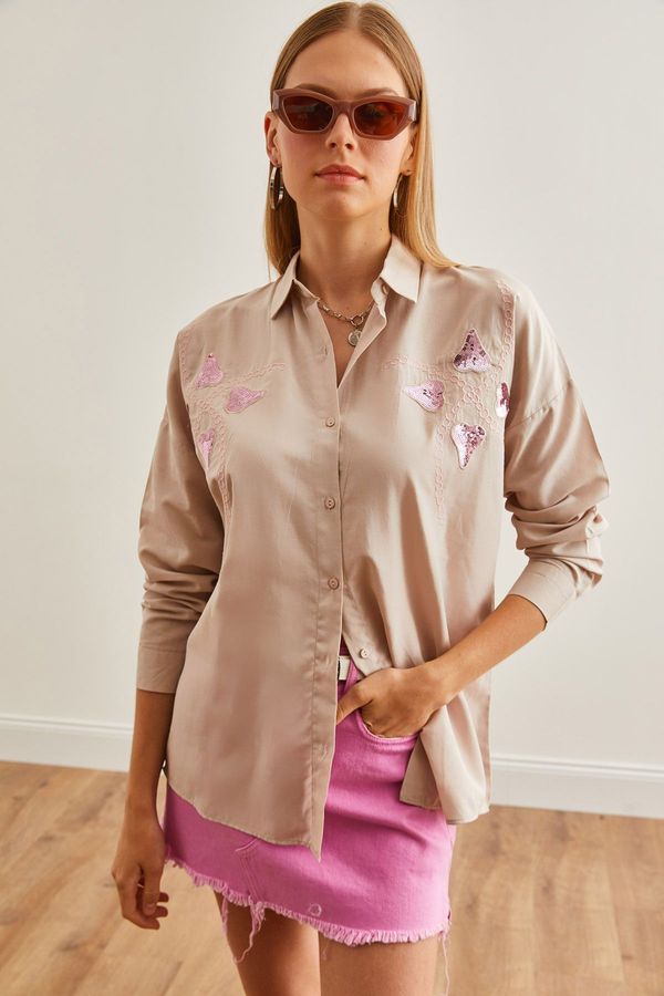 Olalook Olalook Women's Heart Stone Palm Tree Sequin Detailed Woven Shirt