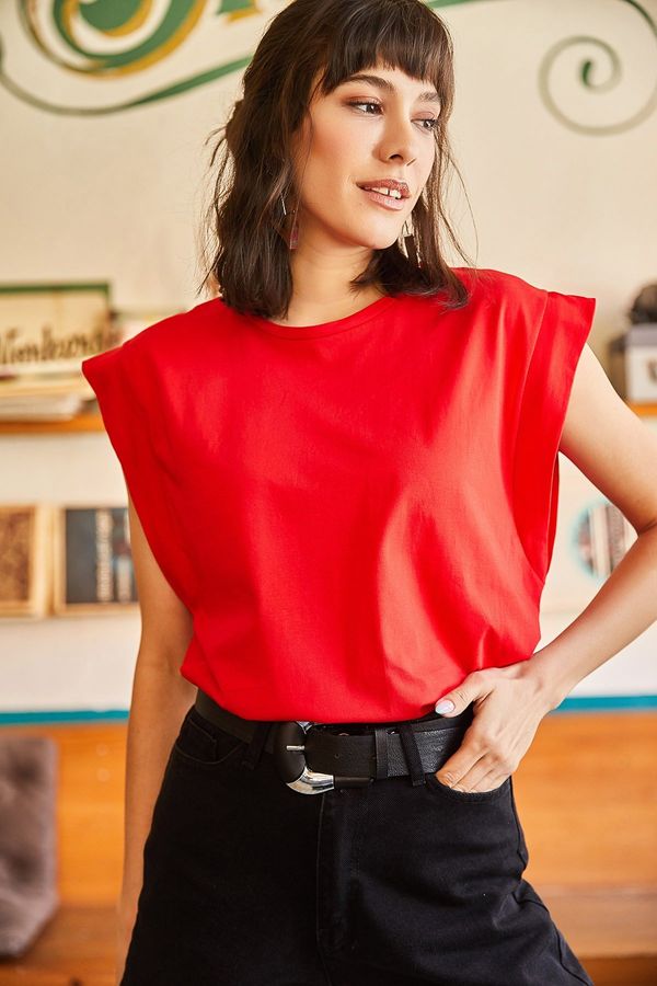 Olalook Olalook Women's Red Armpit-Piece Bat-T-Shirt