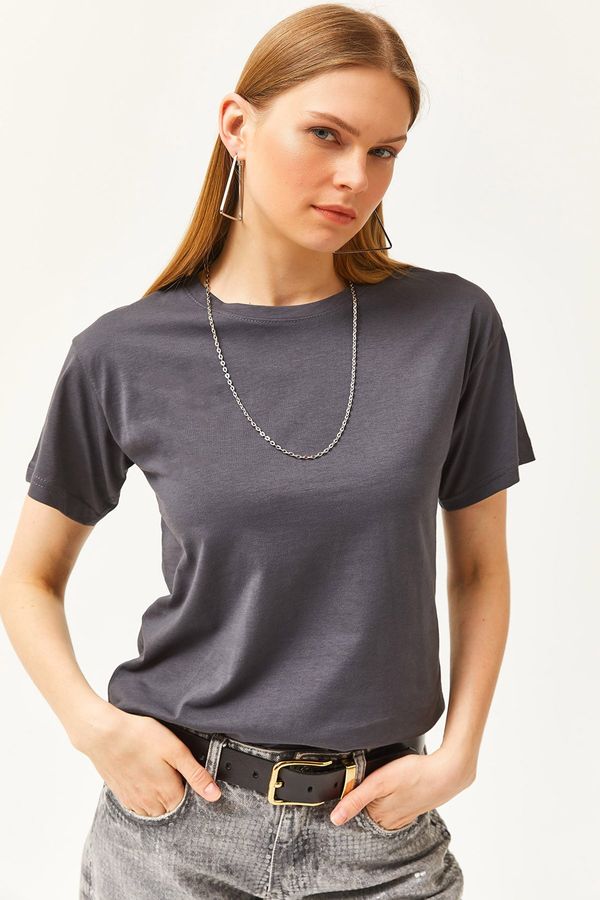 Olalook Olalook Women's Smoky Crew Neck Basic T-Shirt