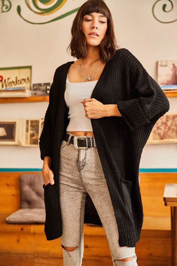 Olalook Olalook Ženske črne ohlapno zložene rokave Pletenine Cardigan z žepom