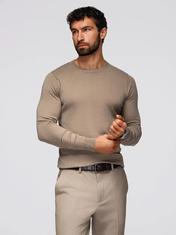 Ombre Ombre BASIC men's classic viscose sweater with round neckline - dark beige