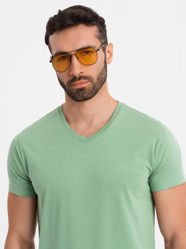 Ombre Ombre BASIC men's cotton classic tee with v-neck - green
