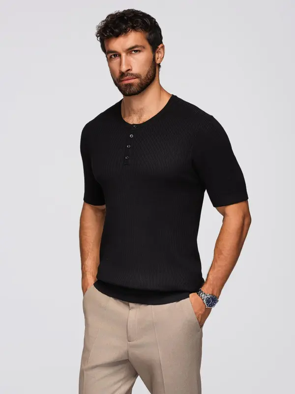 Ombre Ombre Men's knitted T-shirt with buttons at neckline - black