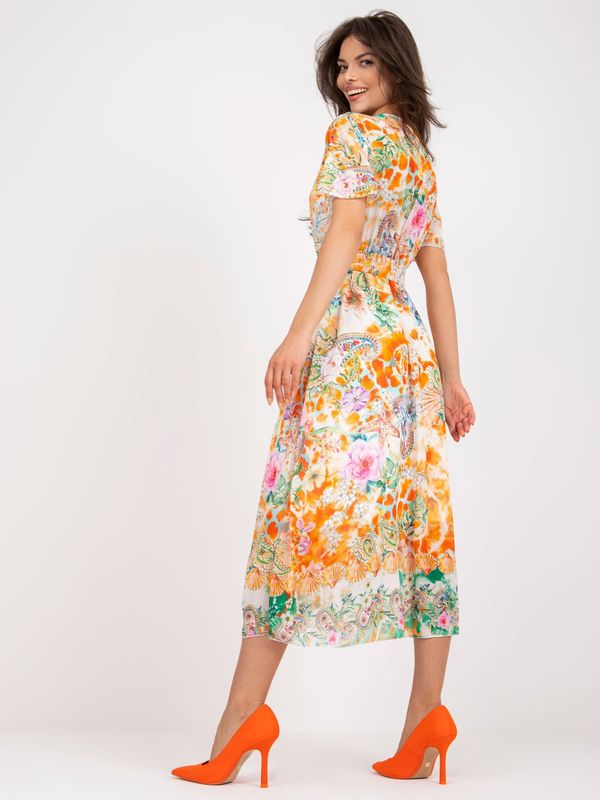 Fashionhunters Orange midi dress with print