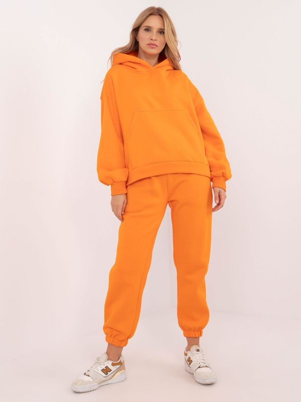 Fashionhunters Orange tracksuit with insulation