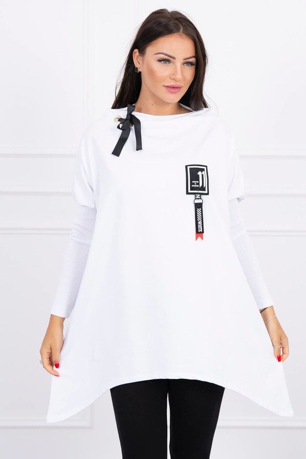 Kesi Oversized sweatshirt with asymmetrical sides white