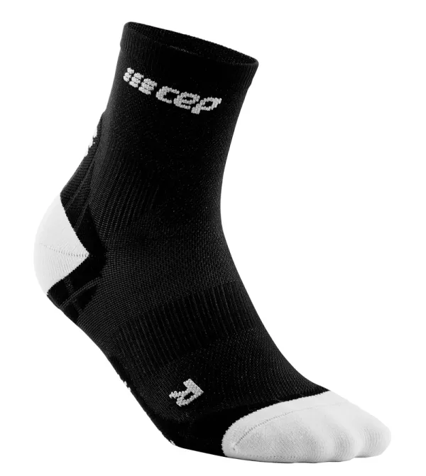Cep Pánské běžecké ponožky CEP Ultralight černé, III